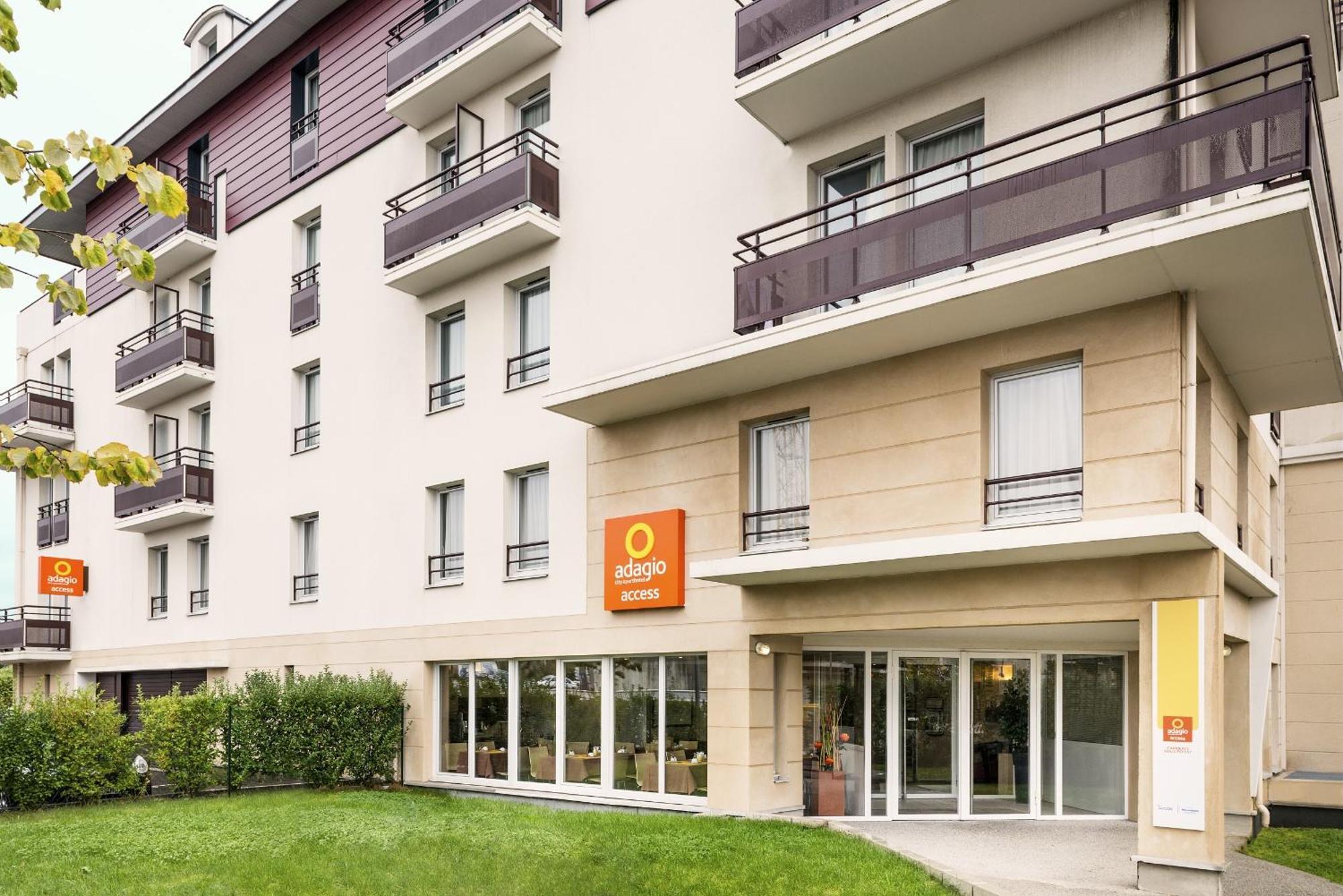 Aparthotel Adagio Access Carrieres Sous Poissy Exterior foto